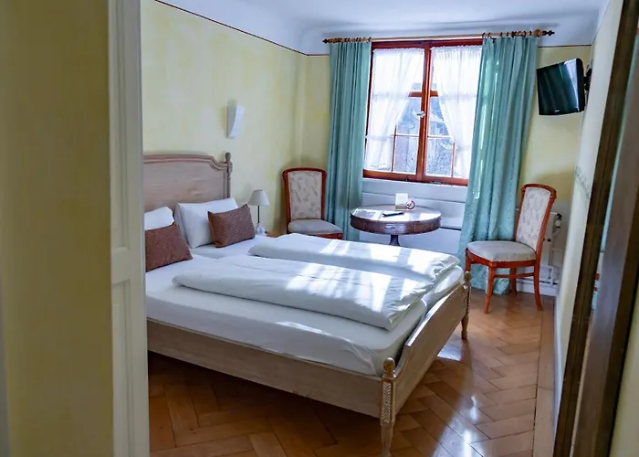 Hotel Löwen-Weinstube